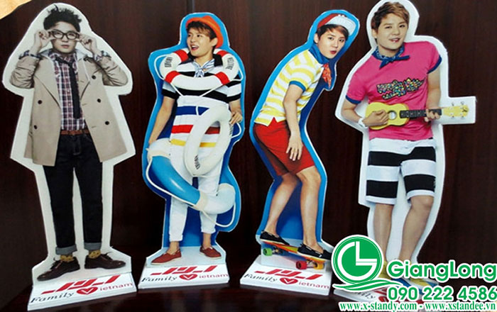 In Standee Hinh Nguoi Tphcm 7